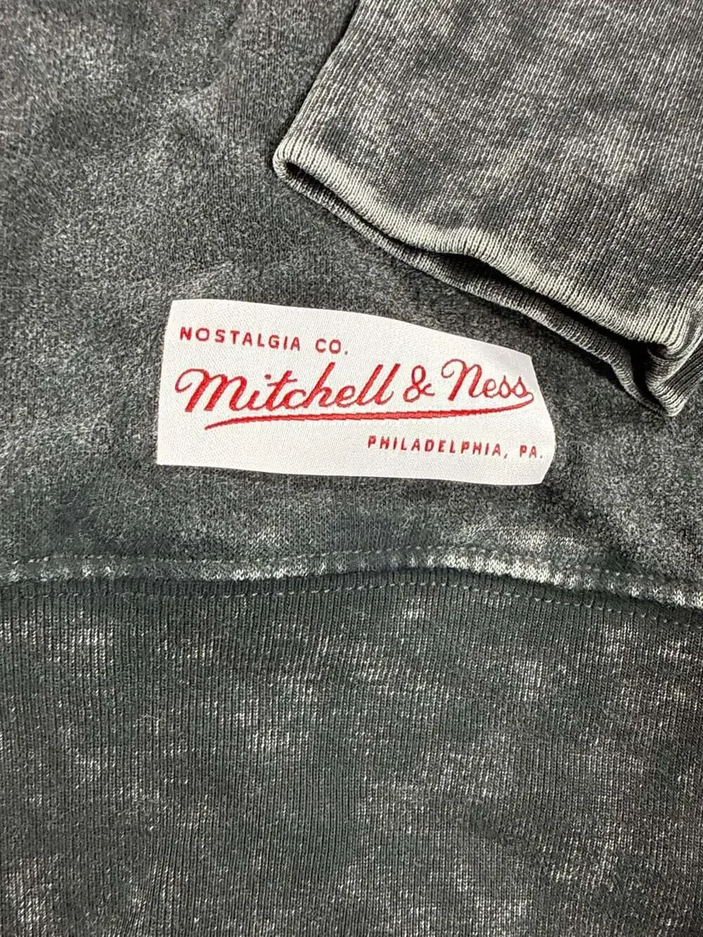 Mitchell & Ness Dallas Cowboys Delineate Mineral Wash Crewneck Sweatshirt Small